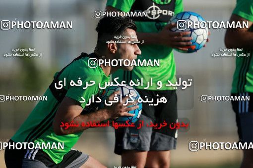 885786, Tehran, , Iran National Football Team Training Session on 2017/10/02 at Research Institute of Petroleum Industry