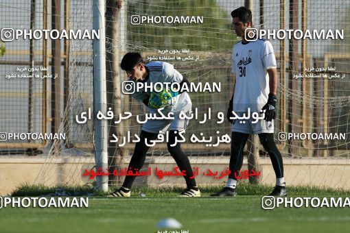 885799, Tehran, , Iran National Football Team Training Session on 2017/10/02 at Research Institute of Petroleum Industry
