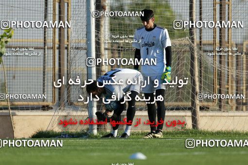885770, Tehran, , Iran National Football Team Training Session on 2017/10/02 at Research Institute of Petroleum Industry