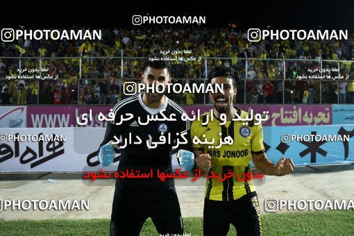 891779, Jam, [*parameter:4*], لیگ برتر فوتبال ایران، Persian Gulf Cup، Week 6، First Leg، Pars Jonoubi Jam 2 v 0 Esteghlal on 2017/09/15 at Takhti Stadium