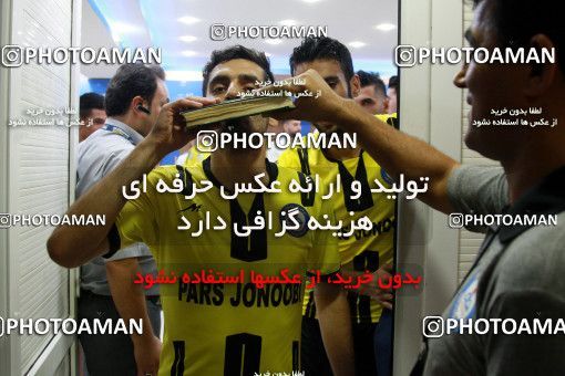 891730, Jam, [*parameter:4*], لیگ برتر فوتبال ایران، Persian Gulf Cup، Week 6، First Leg، Pars Jonoubi Jam 2 v 0 Esteghlal on 2017/09/15 at Takhti Stadium