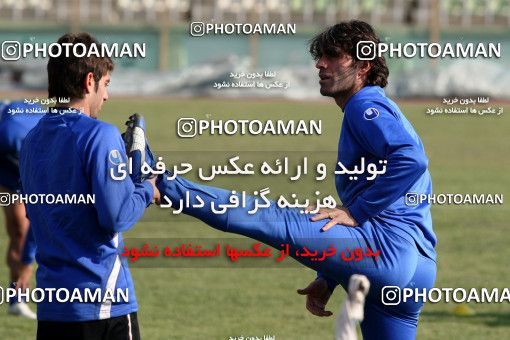893154, Tehran, , Esteghlal Football Team Training Session on 2011/12/12 at Shahid Dastgerdi Stadium
