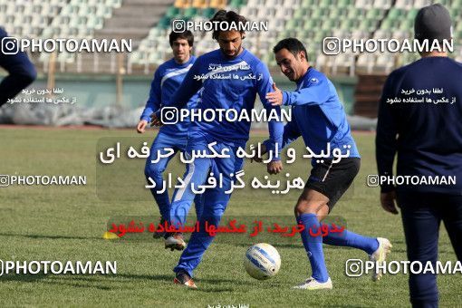 893160, Tehran, , Esteghlal Football Team Training Session on 2011/12/12 at Shahid Dastgerdi Stadium
