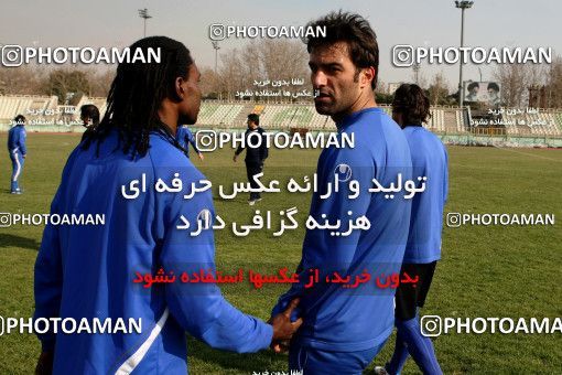893143, Tehran, , Esteghlal Football Team Training Session on 2011/12/12 at Shahid Dastgerdi Stadium