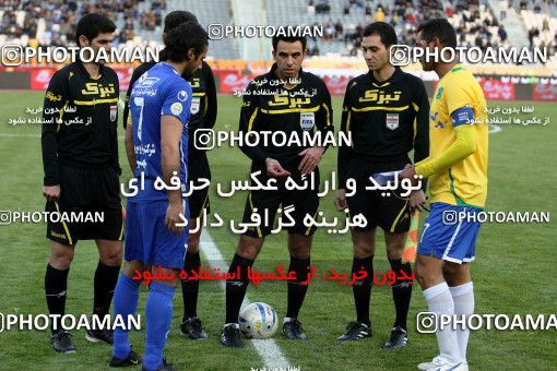 893198, لیگ برتر فوتبال ایران، Persian Gulf Cup، Week 16، First Leg، 2011/12/14، Tehran، Azadi Stadium، Esteghlal 1 - 2 Sanat Naft Abadan