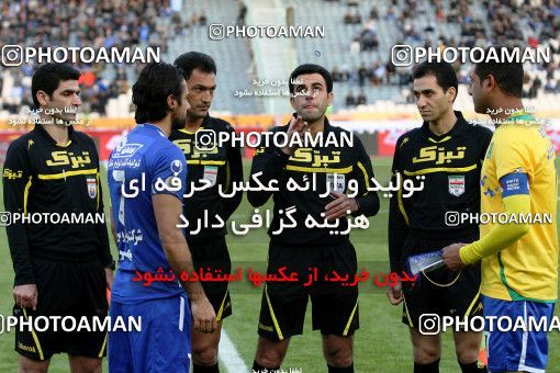 893203, لیگ برتر فوتبال ایران، Persian Gulf Cup، Week 16، First Leg، 2011/12/14، Tehran، Azadi Stadium، Esteghlal 1 - 2 Sanat Naft Abadan