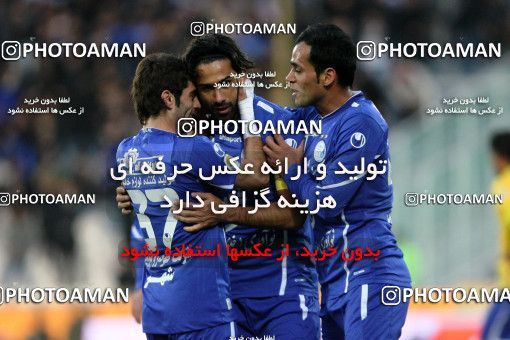 893188, لیگ برتر فوتبال ایران، Persian Gulf Cup، Week 16، First Leg، 2011/12/14، Tehran، Azadi Stadium، Esteghlal 1 - 2 Sanat Naft Abadan