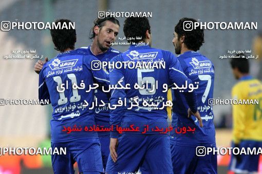 893311, لیگ برتر فوتبال ایران، Persian Gulf Cup، Week 16، First Leg، 2011/12/14، Tehran، Azadi Stadium، Esteghlal 1 - 2 Sanat Naft Abadan