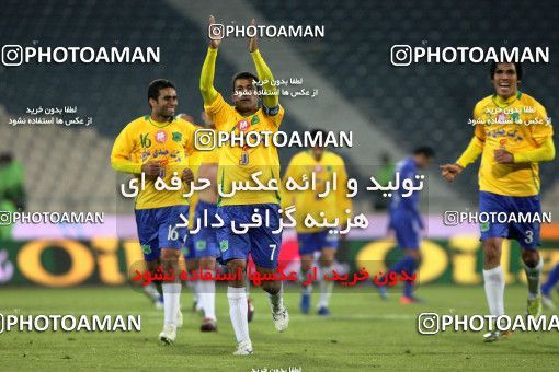 893246, لیگ برتر فوتبال ایران، Persian Gulf Cup، Week 16، First Leg، 2011/12/14، Tehran، Azadi Stadium، Esteghlal 1 - 2 Sanat Naft Abadan
