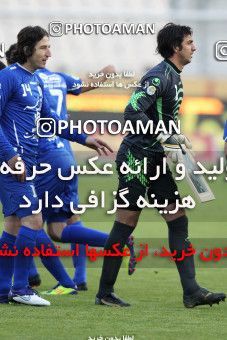 964770, Tehran, [*parameter:4*], لیگ برتر فوتبال ایران، Persian Gulf Cup، Week 16، First Leg، Esteghlal 1 v 2 Sanat Naft Abadan on 2011/12/14 at Azadi Stadium