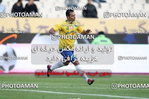 964753, Tehran, [*parameter:4*], لیگ برتر فوتبال ایران، Persian Gulf Cup، Week 16، First Leg، Esteghlal 1 v 2 Sanat Naft Abadan on 2011/12/14 at Azadi Stadium