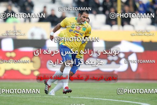 964750, Tehran, [*parameter:4*], لیگ برتر فوتبال ایران، Persian Gulf Cup، Week 16، First Leg، Esteghlal 1 v 2 Sanat Naft Abadan on 2011/12/14 at Azadi Stadium