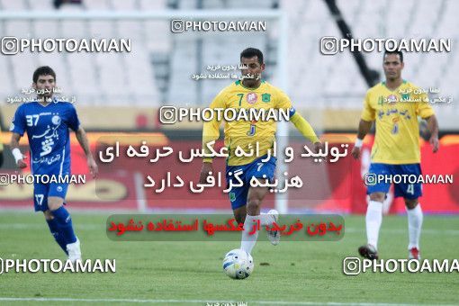 964762, لیگ برتر فوتبال ایران، Persian Gulf Cup، Week 16، First Leg، 2011/12/14، Tehran، Azadi Stadium، Esteghlal 1 - 2 Sanat Naft Abadan