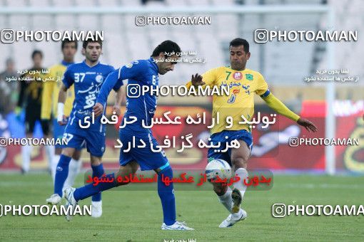 964876, Tehran, [*parameter:4*], لیگ برتر فوتبال ایران، Persian Gulf Cup، Week 16، First Leg، Esteghlal 1 v 2 Sanat Naft Abadan on 2011/12/14 at Azadi Stadium