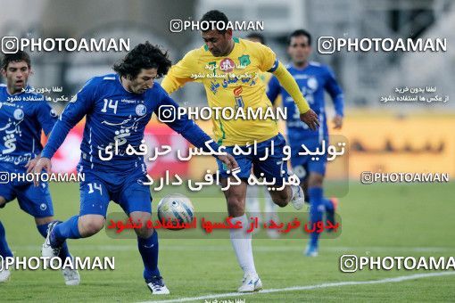 964903, Tehran, [*parameter:4*], لیگ برتر فوتبال ایران، Persian Gulf Cup، Week 16، First Leg، Esteghlal 1 v 2 Sanat Naft Abadan on 2011/12/14 at Azadi Stadium
