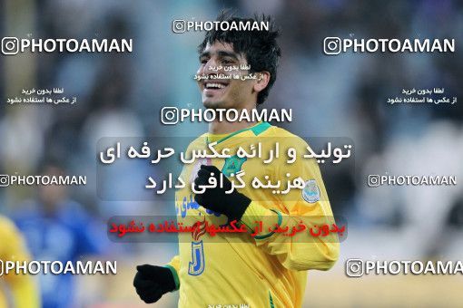 964806, Tehran, [*parameter:4*], لیگ برتر فوتبال ایران، Persian Gulf Cup، Week 16، First Leg، Esteghlal 1 v 2 Sanat Naft Abadan on 2011/12/14 at Azadi Stadium