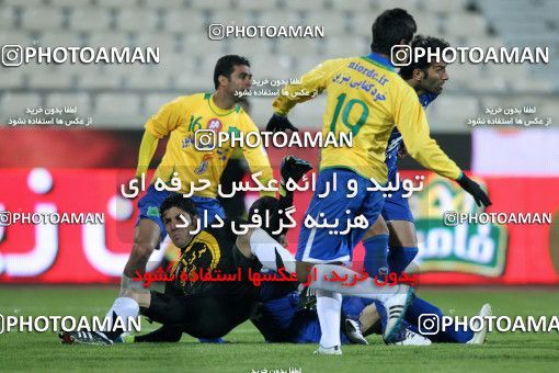 964719, Tehran, [*parameter:4*], لیگ برتر فوتبال ایران، Persian Gulf Cup، Week 16، First Leg، Esteghlal 1 v 2 Sanat Naft Abadan on 2011/12/14 at Azadi Stadium