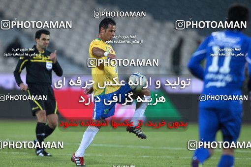 964751, Tehran, [*parameter:4*], لیگ برتر فوتبال ایران، Persian Gulf Cup، Week 16، First Leg، Esteghlal 1 v 2 Sanat Naft Abadan on 2011/12/14 at Azadi Stadium