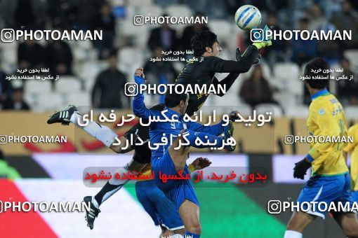 964755, Tehran, [*parameter:4*], لیگ برتر فوتبال ایران، Persian Gulf Cup، Week 16، First Leg، Esteghlal 1 v 2 Sanat Naft Abadan on 2011/12/14 at Azadi Stadium