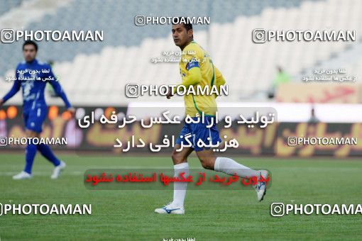 965069, لیگ برتر فوتبال ایران، Persian Gulf Cup، Week 16، First Leg، 2011/12/14، Tehran، Azadi Stadium، Esteghlal 1 - 2 Sanat Naft Abadan