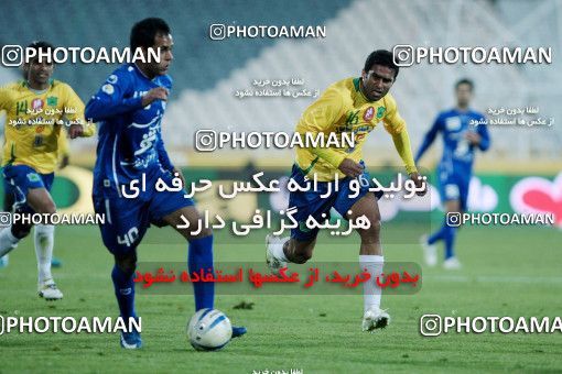 964965, Tehran, [*parameter:4*], لیگ برتر فوتبال ایران، Persian Gulf Cup، Week 16، First Leg، Esteghlal 1 v 2 Sanat Naft Abadan on 2011/12/14 at Azadi Stadium