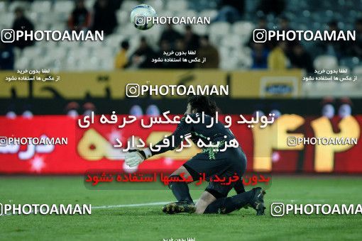 965028, Tehran, [*parameter:4*], لیگ برتر فوتبال ایران، Persian Gulf Cup، Week 16، First Leg، Esteghlal 1 v 2 Sanat Naft Abadan on 2011/12/14 at Azadi Stadium