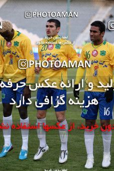 964955, Tehran, [*parameter:4*], لیگ برتر فوتبال ایران، Persian Gulf Cup، Week 16، First Leg، Esteghlal 1 v 2 Sanat Naft Abadan on 2011/12/14 at Azadi Stadium