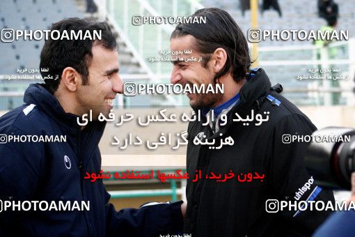 901043, لیگ برتر فوتبال ایران، Persian Gulf Cup، Week 19، Second Leg، 2012/01/15، Tehran، Azadi Stadium، Esteghlal 0 - ۱ Mes Kerman