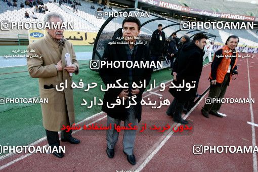 893339, لیگ برتر فوتبال ایران، Persian Gulf Cup، Week 19، Second Leg، 2012/01/15، Tehran، Azadi Stadium، Esteghlal 0 - ۱ Mes Kerman