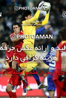 902653, Tehran, [*parameter:4*], لیگ برتر فوتبال ایران، Persian Gulf Cup، Week 21، Second Leg، Esteghlal 2 v 1 Foulad Khouzestan on 2012/01/25 at Azadi Stadium