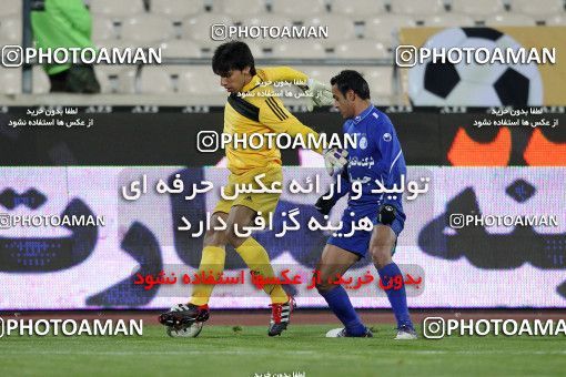 1052079, Tehran, [*parameter:4*], لیگ برتر فوتبال ایران، Persian Gulf Cup، Week 21، Second Leg، Esteghlal 2 v 1 Foulad Khouzestan on 2012/01/25 at Azadi Stadium