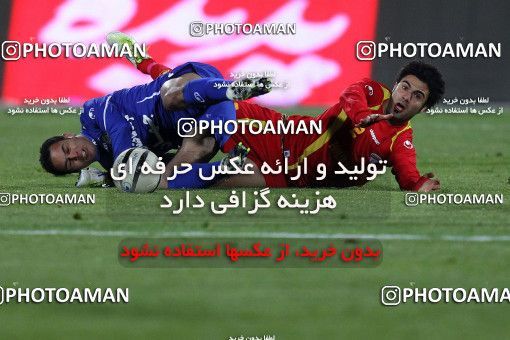 1052084, Tehran, [*parameter:4*], لیگ برتر فوتبال ایران، Persian Gulf Cup، Week 21، Second Leg، Esteghlal 2 v 1 Foulad Khouzestan on 2012/01/25 at Azadi Stadium