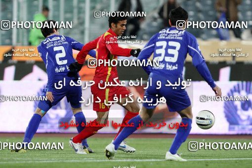 1052317, Tehran, [*parameter:4*], لیگ برتر فوتبال ایران، Persian Gulf Cup، Week 21، Second Leg، Esteghlal 2 v 1 Foulad Khouzestan on 2012/01/25 at Azadi Stadium