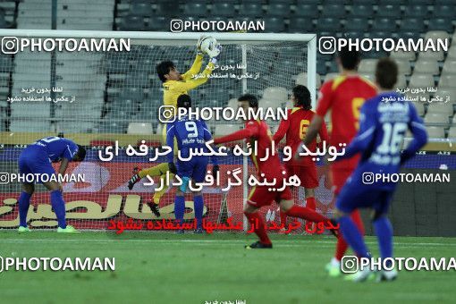 1052452, Tehran, [*parameter:4*], لیگ برتر فوتبال ایران، Persian Gulf Cup، Week 21، Second Leg، Esteghlal 2 v 1 Foulad Khouzestan on 2012/01/25 at Azadi Stadium