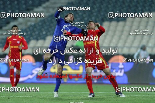 1052299, Tehran, [*parameter:4*], لیگ برتر فوتبال ایران، Persian Gulf Cup، Week 21، Second Leg، Esteghlal 2 v 1 Foulad Khouzestan on 2012/01/25 at Azadi Stadium