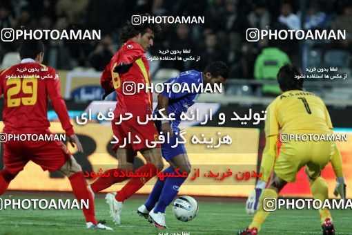 1052503, Tehran, [*parameter:4*], لیگ برتر فوتبال ایران، Persian Gulf Cup، Week 21، Second Leg، Esteghlal 2 v 1 Foulad Khouzestan on 2012/01/25 at Azadi Stadium
