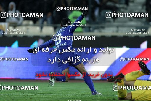 1052331, Tehran, [*parameter:4*], لیگ برتر فوتبال ایران، Persian Gulf Cup، Week 21، Second Leg، Esteghlal 2 v 1 Foulad Khouzestan on 2012/01/25 at Azadi Stadium