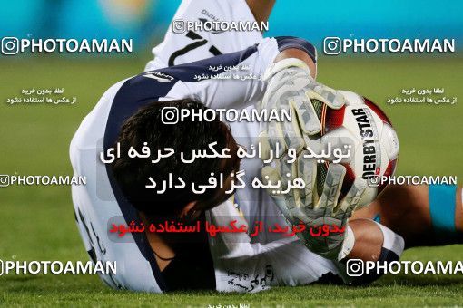 899896, Tehran, [*parameter:4*], لیگ برتر فوتبال ایران، Persian Gulf Cup، Week 9، First Leg، Esteghlal 0 v 0 Foulad Khouzestan on 2017/10/13 at Azadi Stadium