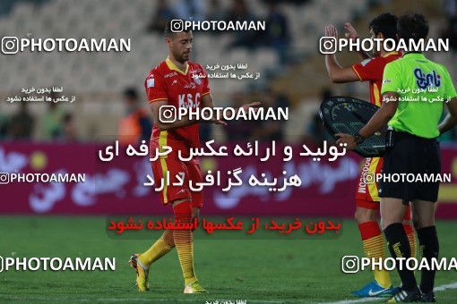899700, Tehran, [*parameter:4*], لیگ برتر فوتبال ایران، Persian Gulf Cup، Week 9، First Leg، Esteghlal 0 v 0 Foulad Khouzestan on 2017/10/13 at Azadi Stadium