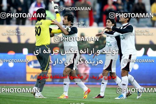 900870, Tehran, [*parameter:4*], لیگ برتر فوتبال ایران، Persian Gulf Cup، Week 19، Second Leg، Persepolis 4 v 1 Shahin Boushehr on 2012/01/11 at Azadi Stadium