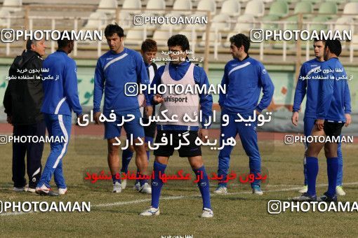 901538, Tehran, , Esteghlal Football Team Training Session on 2012/01/18 at Shahid Dastgerdi Stadium