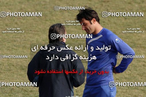 901550, Tehran, , Esteghlal Football Team Training Session on 2012/01/18 at Shahid Dastgerdi Stadium