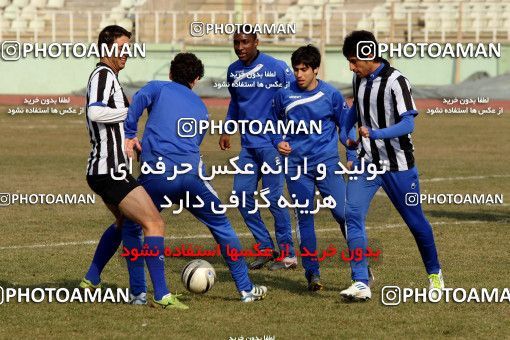 901568, Tehran, , Esteghlal Football Team Training Session on 2012/01/18 at Shahid Dastgerdi Stadium