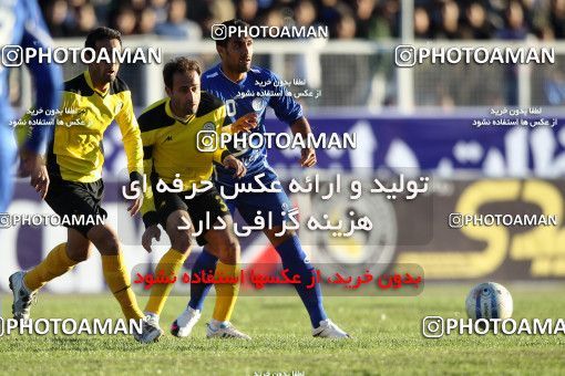 901657, Shiraz, [*parameter:4*], لیگ برتر فوتبال ایران، Persian Gulf Cup، Week 20، Second Leg، Fajr-e Sepasi Shiraz 2 v 1 Esteghlal on 2012/01/19 at Hafezieh Stadium