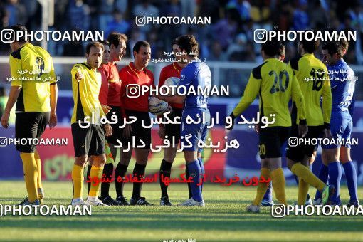901591, لیگ برتر فوتبال ایران، Persian Gulf Cup، Week 20، Second Leg، 2012/01/19، Shiraz، Hafezieh Stadium، Fajr-e Sepasi Shiraz 2 - ۱ Esteghlal
