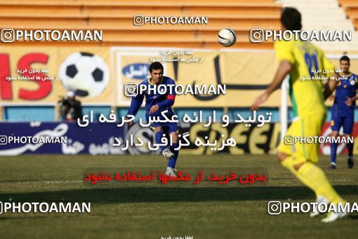 902374, Tehran, [*parameter:4*], لیگ برتر فوتبال ایران، Persian Gulf Cup، Week 20، Second Leg، Rah Ahan 2 v 1 Naft Tehran on 2012/01/20 at Ekbatan Stadium