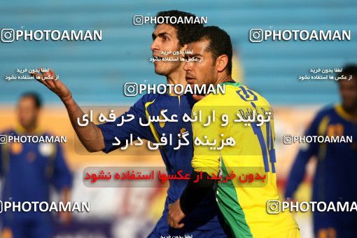902352, Tehran, [*parameter:4*], لیگ برتر فوتبال ایران، Persian Gulf Cup، Week 20، Second Leg، Rah Ahan 2 v 1 Naft Tehran on 2012/01/20 at Ekbatan Stadium