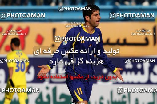 902400, Tehran, [*parameter:4*], لیگ برتر فوتبال ایران، Persian Gulf Cup، Week 20، Second Leg، Rah Ahan 2 v 1 Naft Tehran on 2012/01/20 at Ekbatan Stadium