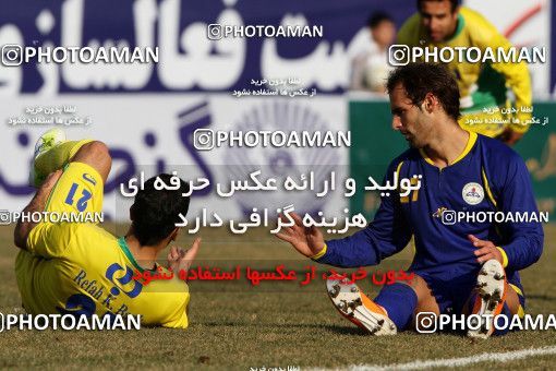 902435, Tehran, [*parameter:4*], لیگ برتر فوتبال ایران، Persian Gulf Cup، Week 20، Second Leg، Rah Ahan 2 v 1 Naft Tehran on 2012/01/20 at Ekbatan Stadium