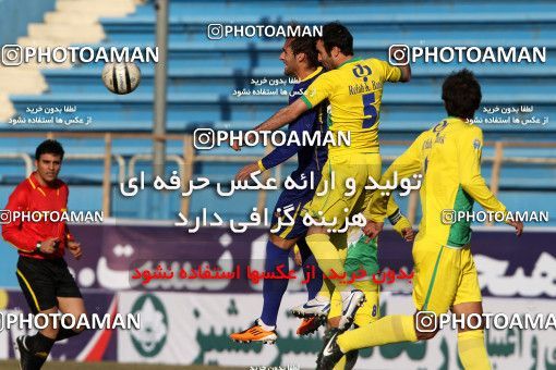 902417, Tehran, [*parameter:4*], لیگ برتر فوتبال ایران، Persian Gulf Cup، Week 20، Second Leg، Rah Ahan 2 v 1 Naft Tehran on 2012/01/20 at Ekbatan Stadium